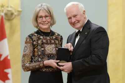Retired Prof Wins Governor General Art Award