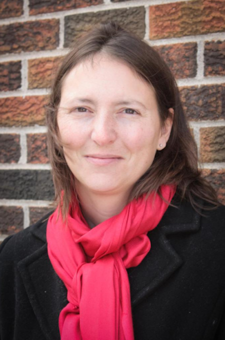 Stephanie Torrey, chicken behaviour expert