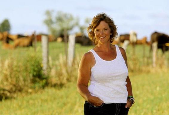 a photo of Kim Jo Bliss on her cattle farm