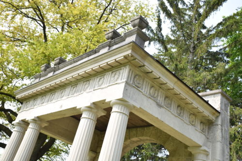 Portico structure on campus
