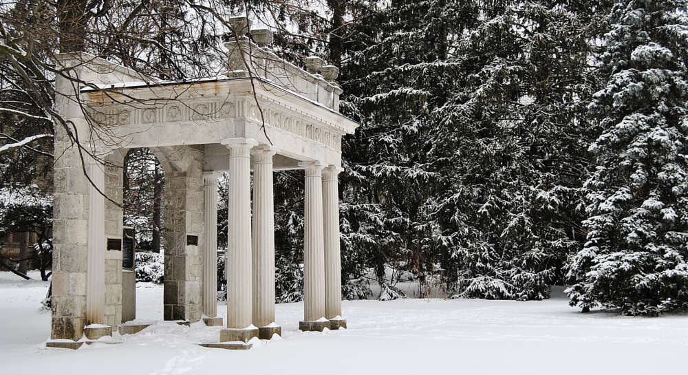 The portico on the U of G campus on a snowy day