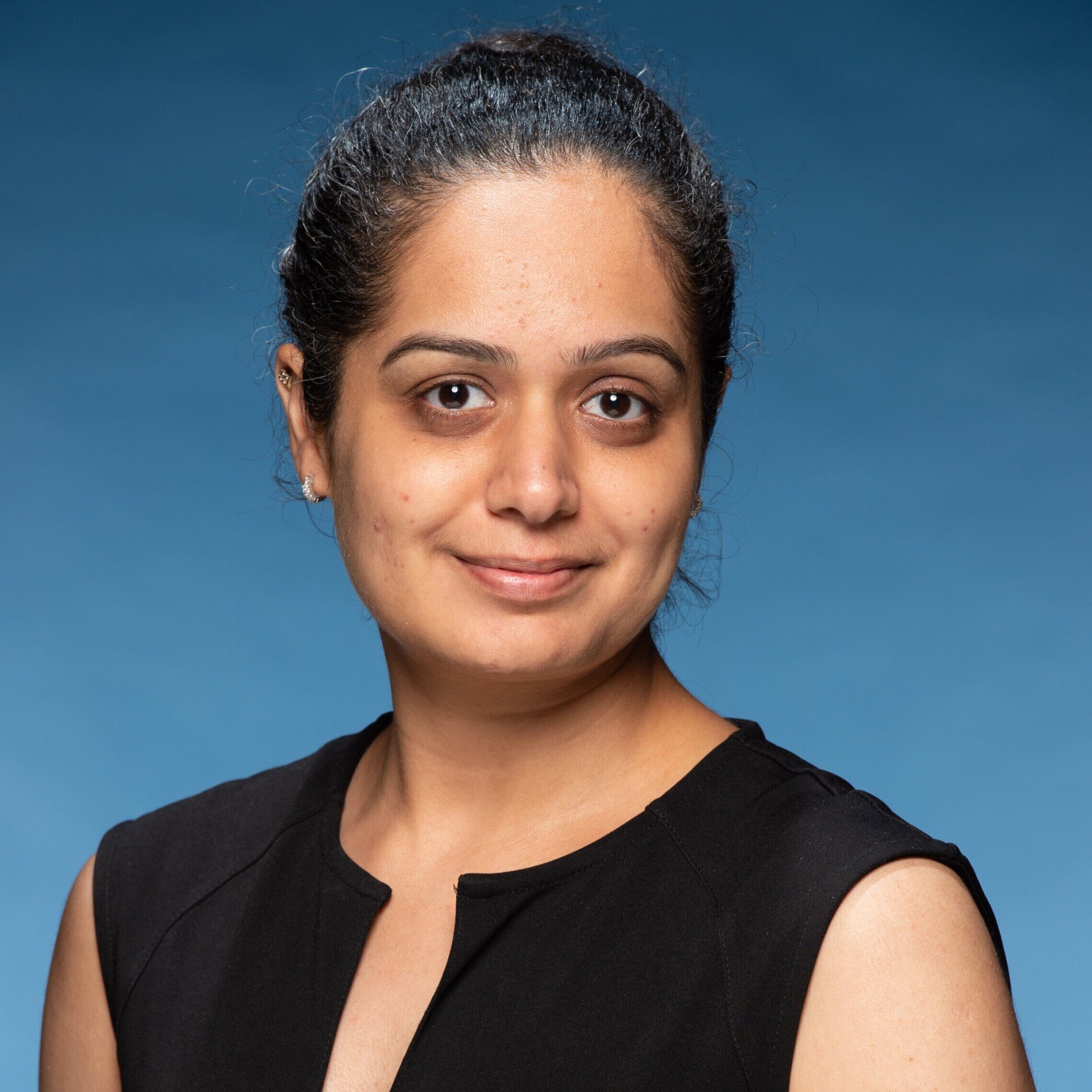 Headshot of Dr. Guneet Kaur