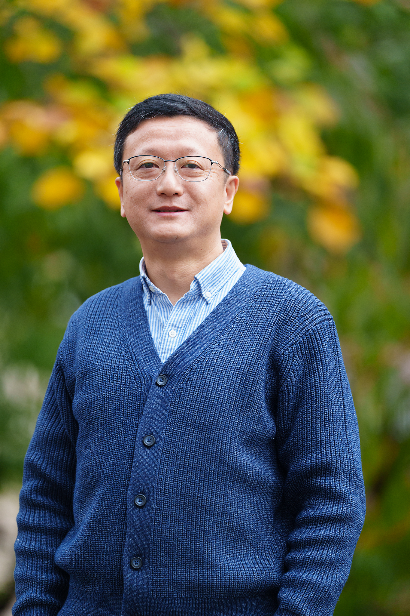 Dr. Xin Zhou